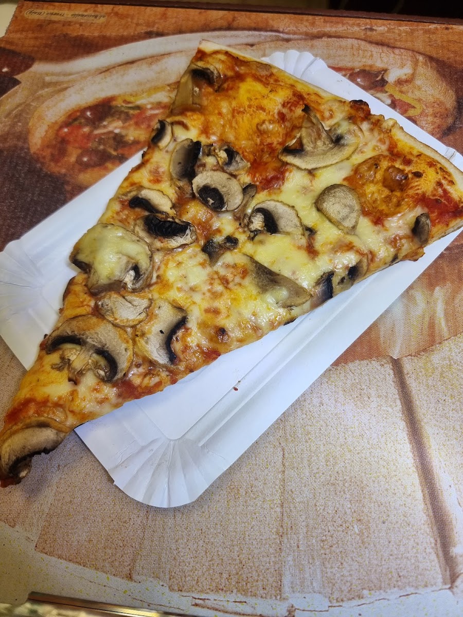 Cans Döner Und Feinkost Überlingen-9